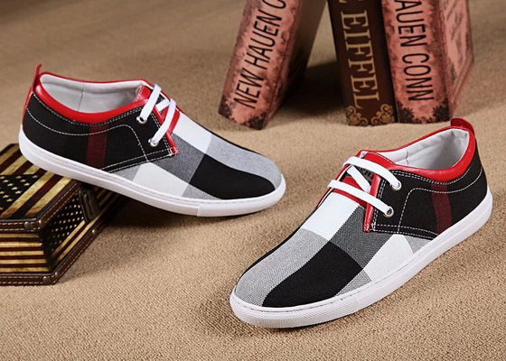 Burberry Fashion Men Sneakers--063